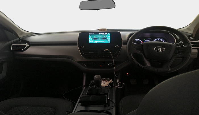 2021 Tata Harrier XT 2.0L KRYOTEC, Diesel, Manual, 40,983 km, interior