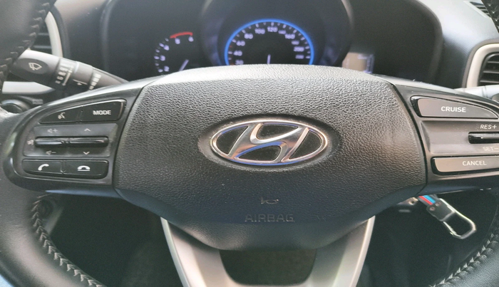 2020 Hyundai VENUE SX 1.5 CRDI, Diesel, Manual, 81,729 km, interior