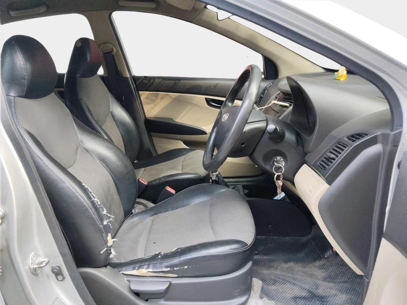 2012 Hyundai Eon ERA +, Petrol, Manual, 80,083 km, interior