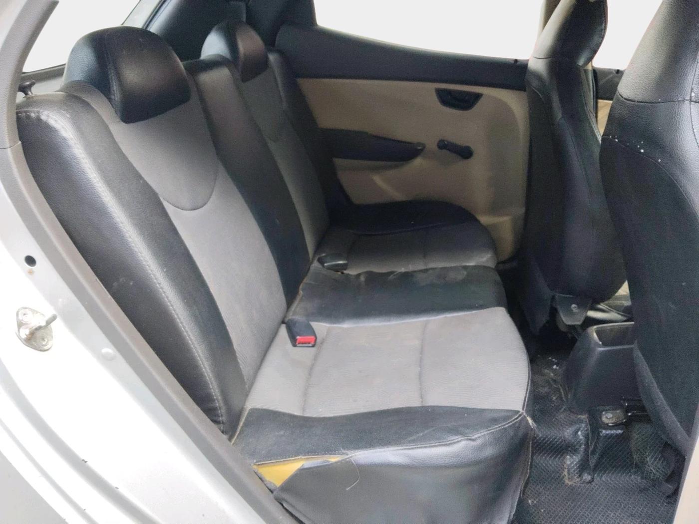 2012 Hyundai Eon ERA +, Petrol, Manual, 80,083 km, interior