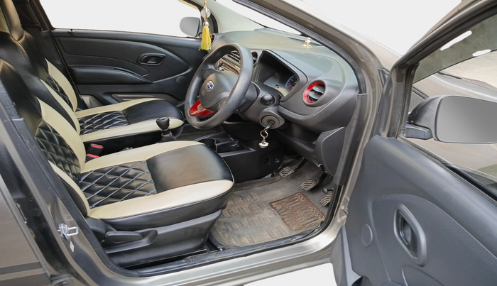 2016 Datsun Redi Go S, Petrol, Manual, 85,226 km, interior