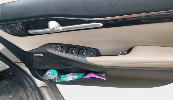 2020 KIA SELTOS GTX PLUS AT 1.5 DIESEL, Diesel, Automatic, 1,45,804 km, interior