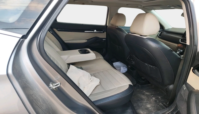 2020 KIA SELTOS GTX PLUS AT 1.5 DIESEL, Diesel, Automatic, 1,45,804 km, interior