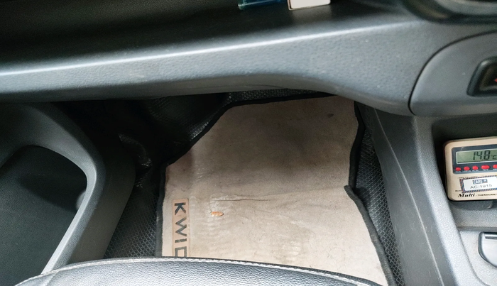 2016 Renault Kwid RXT 0.8, Petrol, Manual, 49,445 km, interior