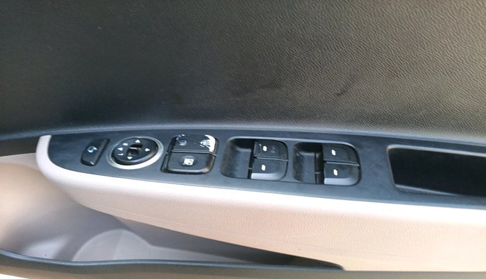 2014 Hyundai Grand i10 ASTA 1.1 CRDI, Diesel, Manual, 1,05,980 km, interior