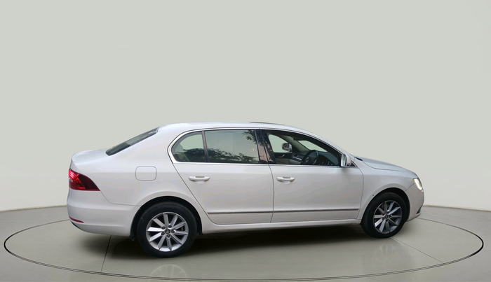 2014 Skoda Superb ELEGANCE 1.8 TSI AT, Petrol, Automatic, 77,758 km, exterior