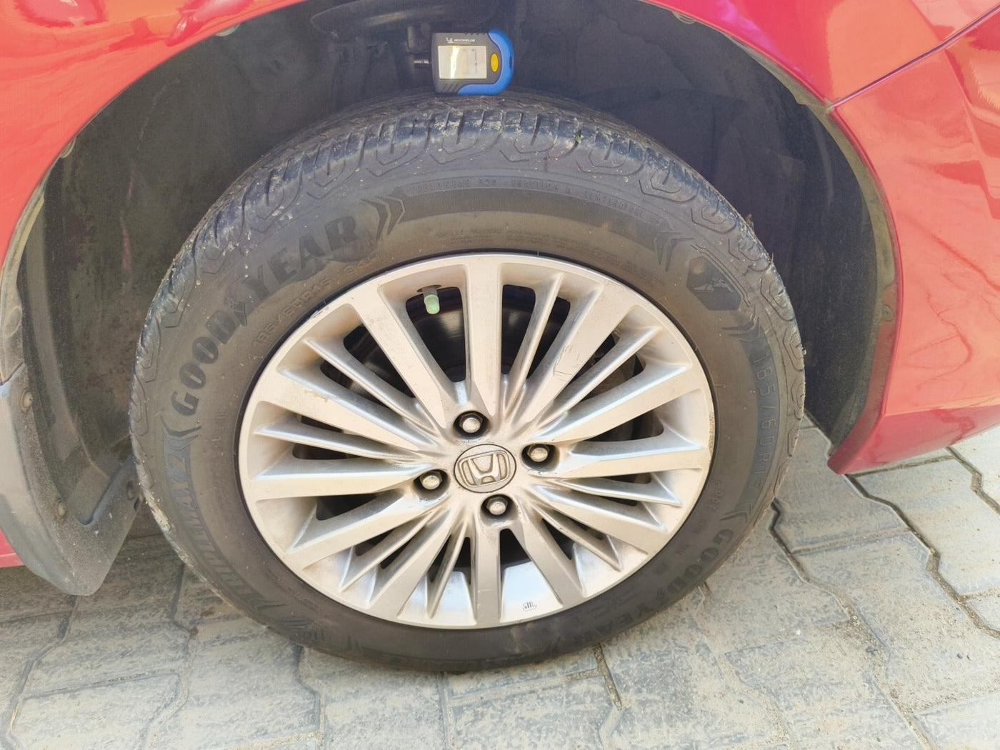 2021 Honda City 1.5L I-VTEC V CVT 5TH GEN, Petrol, Automatic, 82,607 km, tyre