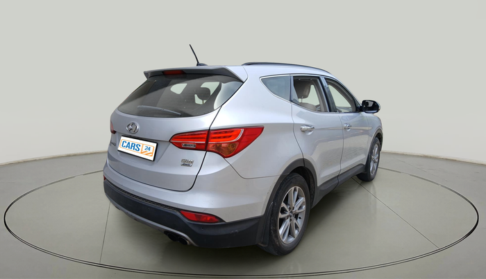 2016 Hyundai Santa Fe 4 WD AT, Diesel, Automatic, 1,08,822 km, exterior