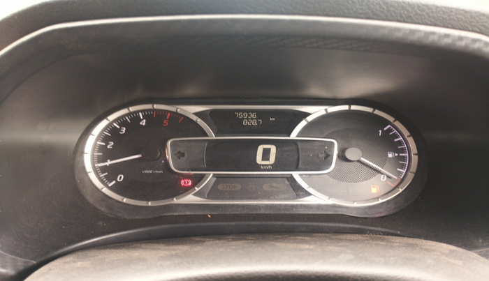 2019 Nissan Kicks XV PREMIUM O DUAL TONE DIESEL, Diesel, Manual, 75,936 km, interior