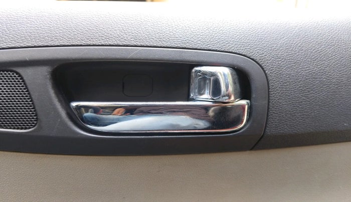 2013 Hyundai i20 SPORTZ 1.2, Petrol, Manual, 82,291 km, interior