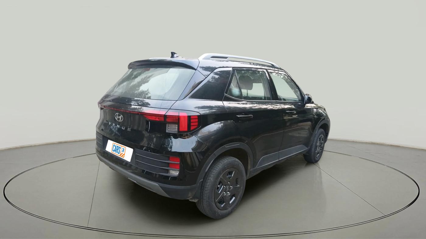 2025 Hyundai VENUE S 1.2, Petrol, Manual, 2,302 km, exterior
