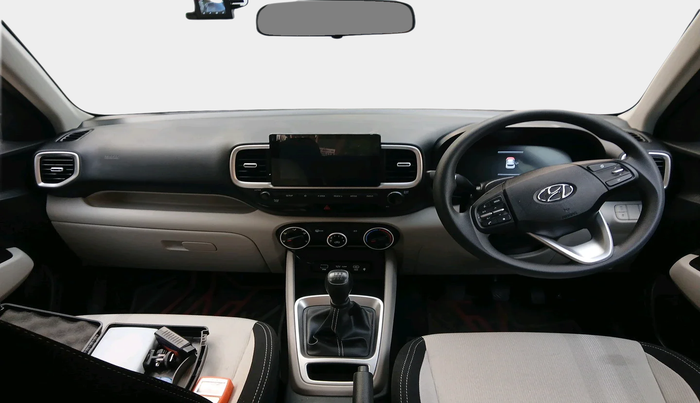 2025 Hyundai VENUE S 1.2, Petrol, Manual, 2,302 km, interior
