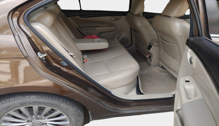 2016 Maruti Ciaz ZXI+ AT, Petrol, Automatic, 80,171 km, interior