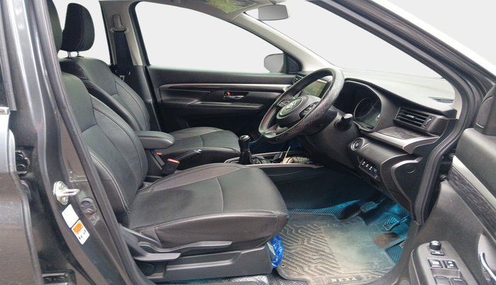 2023 Maruti XL6 ALPHA MT, Petrol, Manual, 31,447 km, interior