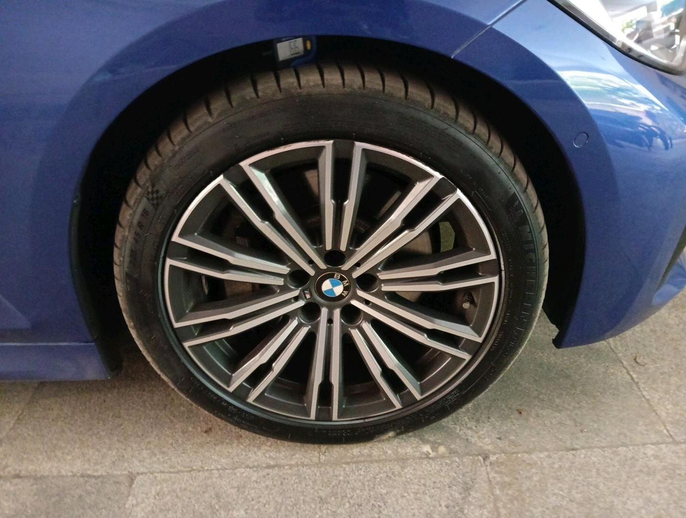 2020 BMW 3 Series 330I SPORT, Petrol, Automatic, 39,474 km, tyre