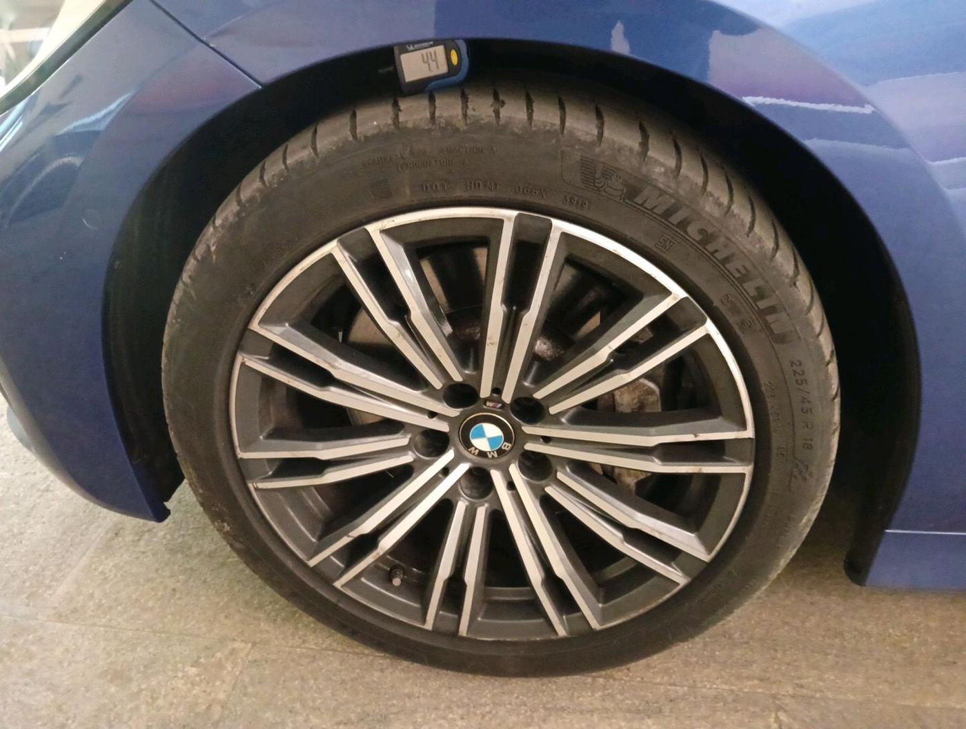 2020 BMW 3 Series 330I SPORT, Petrol, Automatic, 39,474 km, tyre