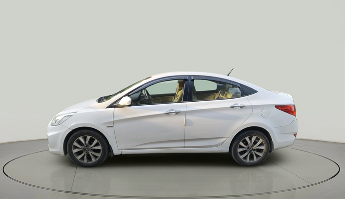 2015 Hyundai Verna FLUIDIC 1.6 CRDI SX AT, Diesel, Automatic, 1,11,315 km, exterior