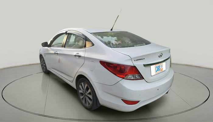 2015 Hyundai Verna FLUIDIC 1.6 CRDI SX AT, Diesel, Automatic, 1,11,315 km, exterior