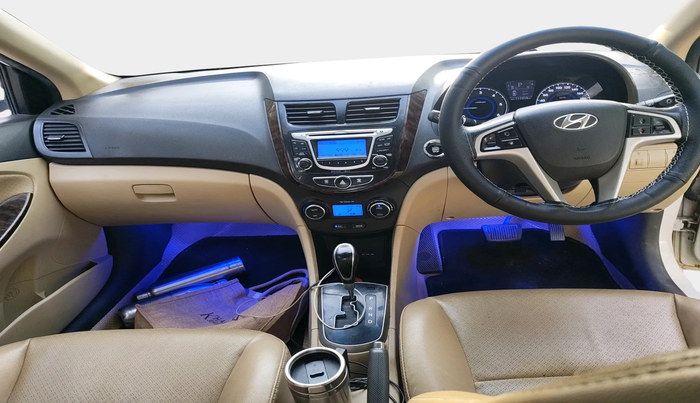 2015 Hyundai Verna FLUIDIC 1.6 CRDI SX AT, Diesel, Automatic, 1,11,315 km, interior