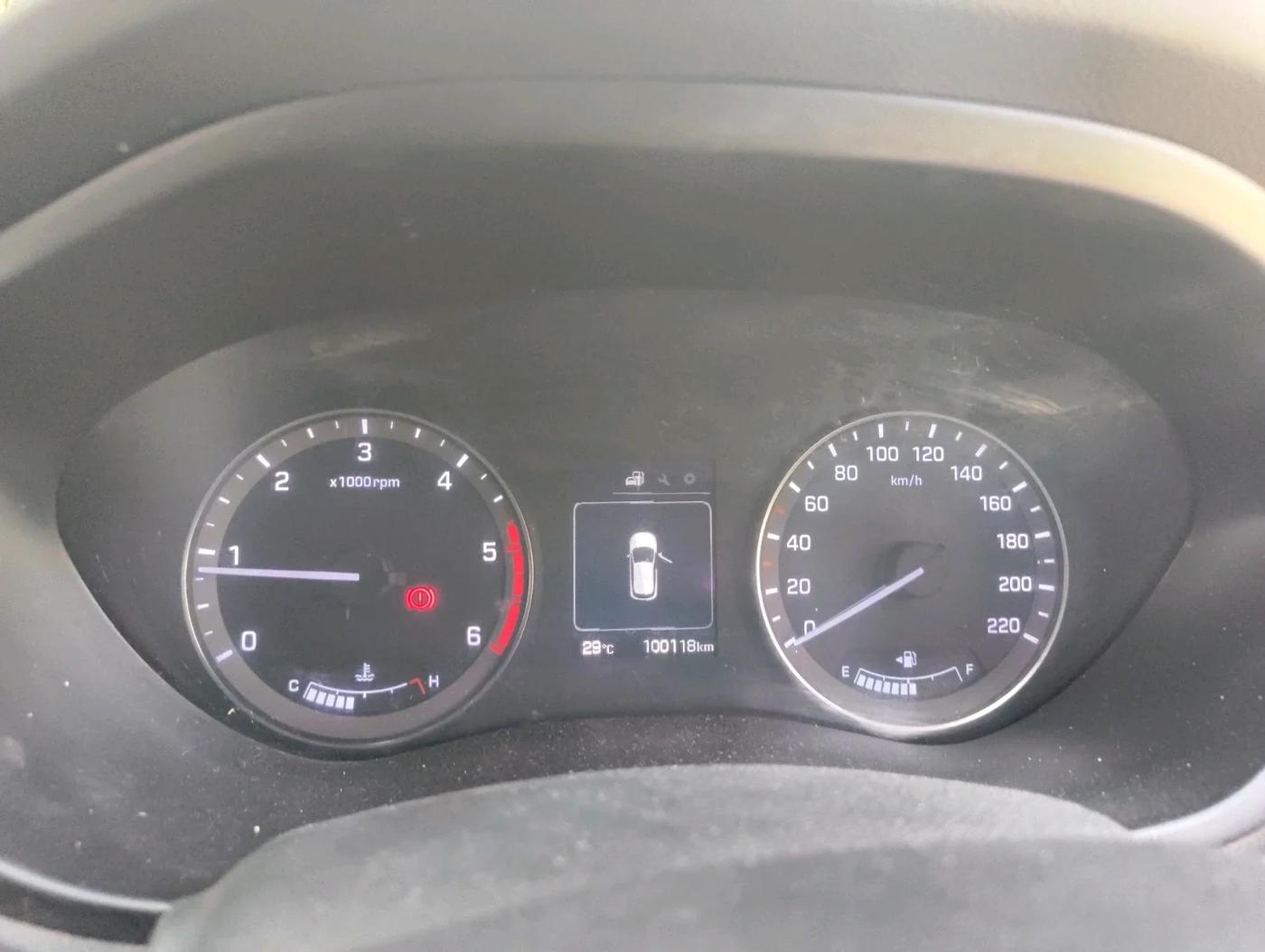2017 Hyundai i20 Active 1.4 SX, Diesel, Manual, 1,00,118 km, interior
