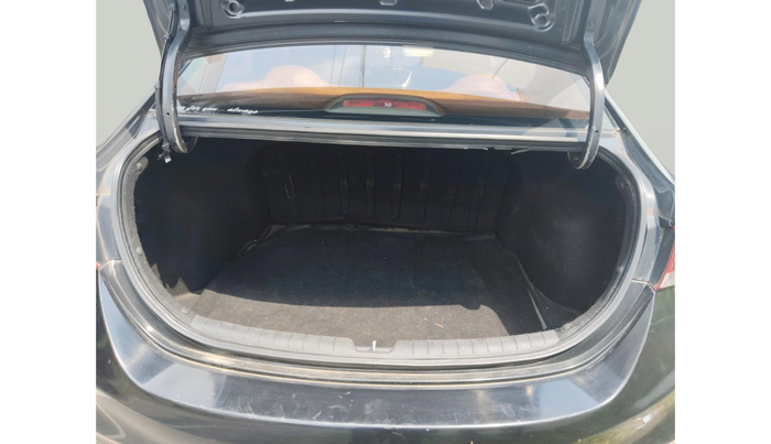 2018 Hyundai Verna 1.6 VTVT SX, Petrol, Manual, 98,387 km, exterior