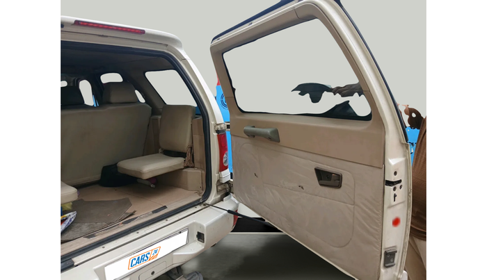 2014 Tata Safari 4X2 EX DICOR 2.2 VTT, Diesel, Manual, 55,128 km, exterior