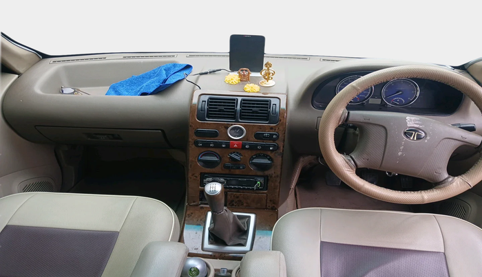 2014 Tata Safari 4X2 EX DICOR 2.2 VTT, Diesel, Manual, 55,128 km, interior