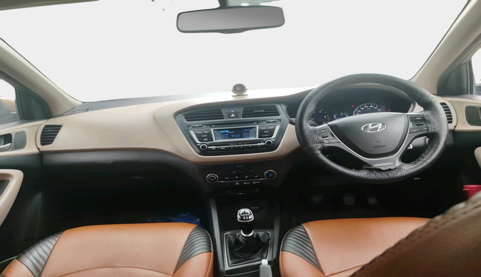 2014 Hyundai i20 SPORTZ 1.4 CRDI, Diesel, Manual, 70,632 km, interior