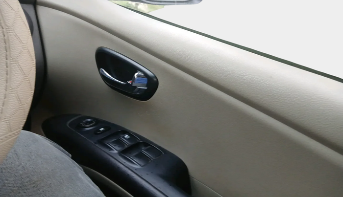 2010 Hyundai i10 SPORTZ 1.1, Petrol, Manual, 71,710 km, interior