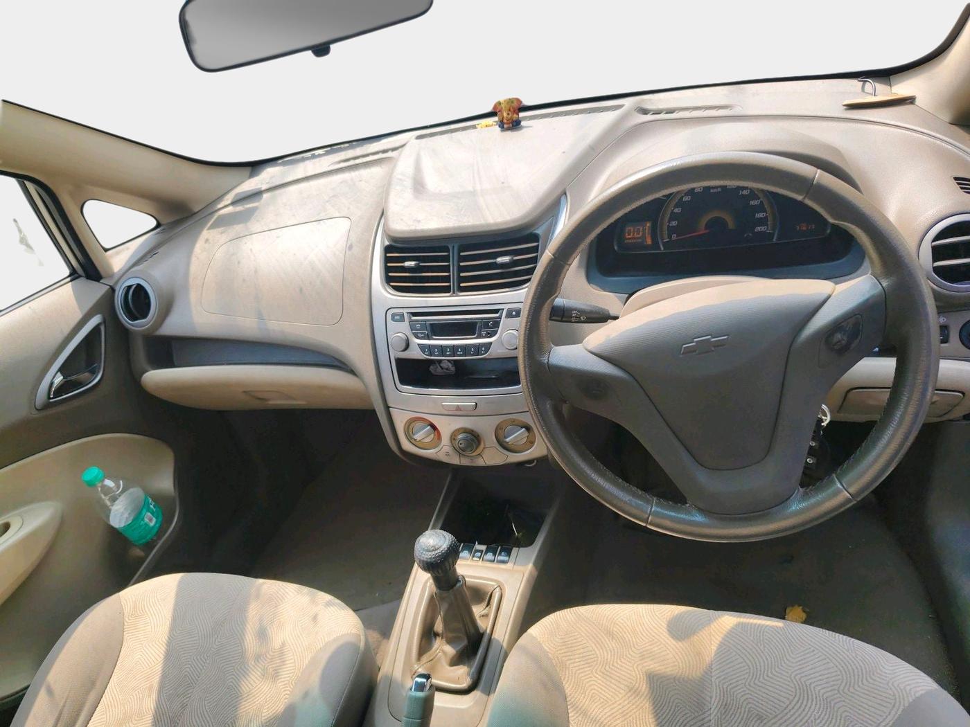 2013 Chevrolet Sail 1.2 LS ABS, Petrol, Manual, 71,617 km, interior