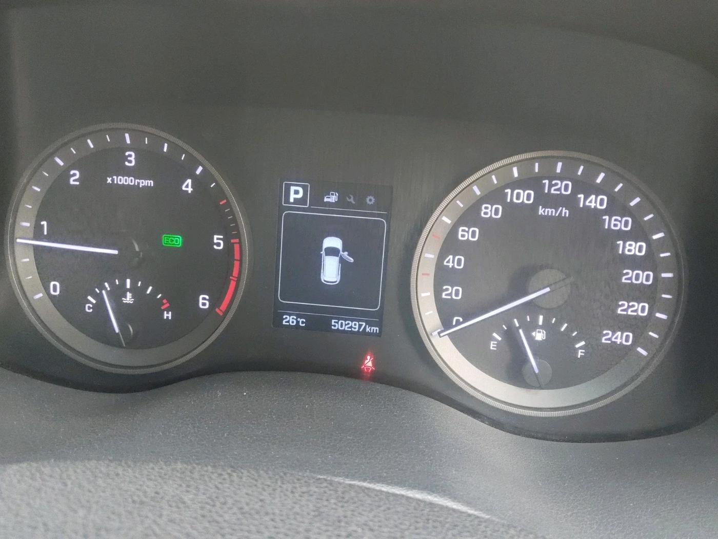 2017 Hyundai Tucson 2WD AT GL DIESEL
, Diesel, Automatic, 50,297 km, interior