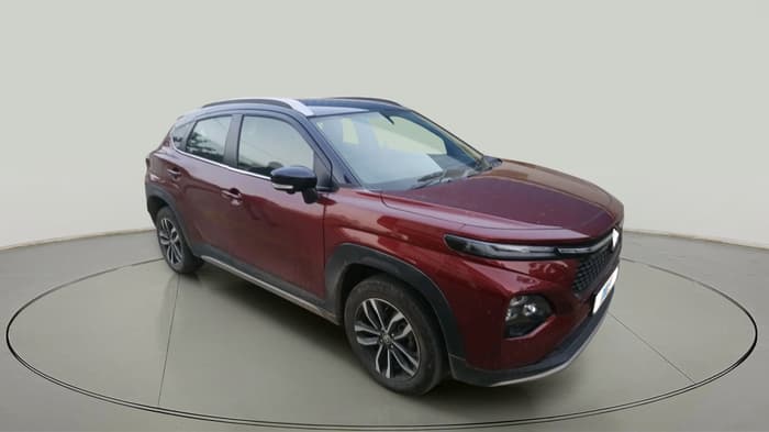 2024 Toyota Urban Cruiser Taisor V 1.0 Petrol MT Dual Tone, Petrol, Manual, 17,310 km, exterior