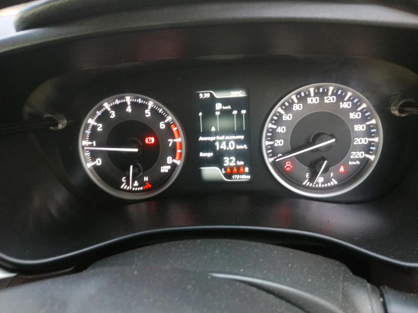 2024 Toyota Urban Cruiser Taisor V 1.0 Petrol MT Dual Tone, Petrol, Manual, 17,310 km, interior
