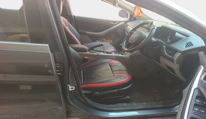 2018 Tata NEXON XZA PLUS DIESEL, Diesel, Automatic, 50,865 km, interior