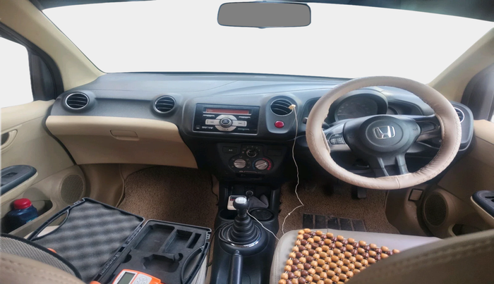 2014 Honda Amaze 1.5L I-DTEC S, Diesel, Manual, 1,19,170 km, interior