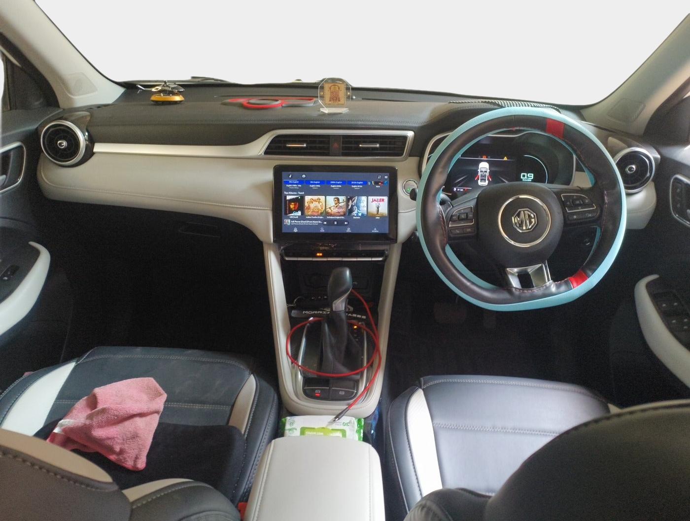2023 MG ASTOR SMART 1.5 CVT, Petrol, Automatic, 5,829 km, interior