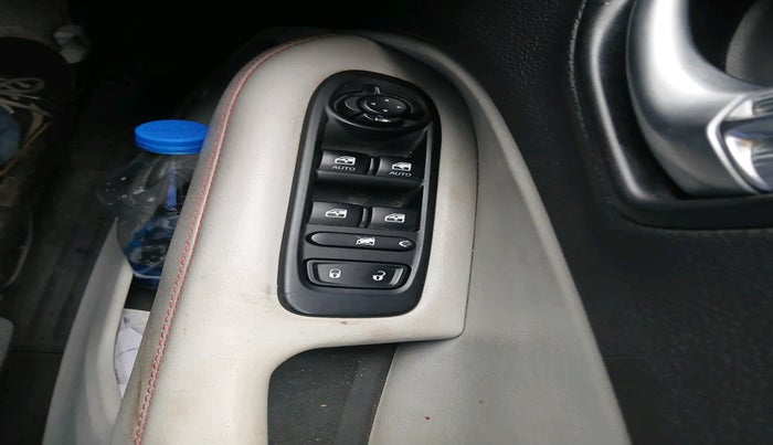 2017 Jeep Compass LIMITED 2.0 DIESEL, Diesel, Manual, 98,844 km, interior