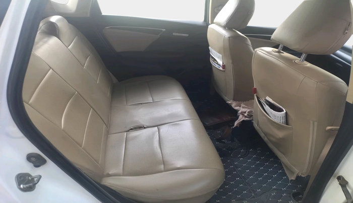 2017 Honda Jazz 1.2L I-VTEC V, Petrol, Manual, 1,09,734 km, interior