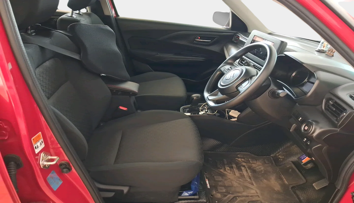 2025 Maruti Swift VXi (O) AMT, Petrol, Automatic, 745 km, interior