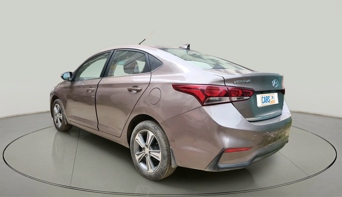 2017 Hyundai Verna 1.6 VTVT SX, Petrol, Manual, 59,468 km, exterior