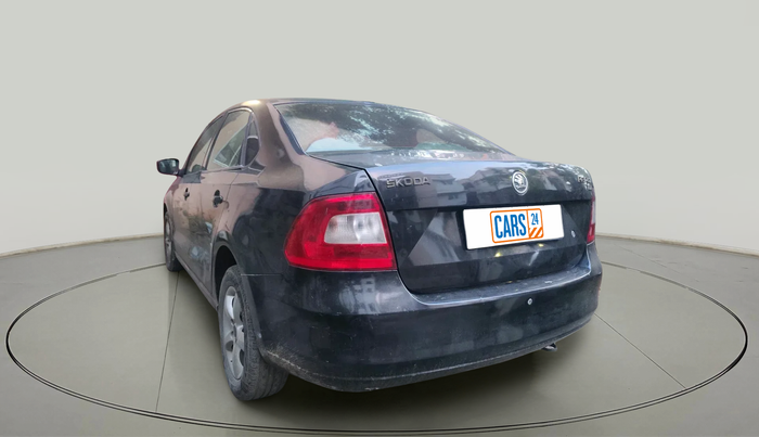 2014 Skoda Rapid ELEGANCE 1.6 TDI CR MT, Diesel, Manual, 1,03,485 km, exterior