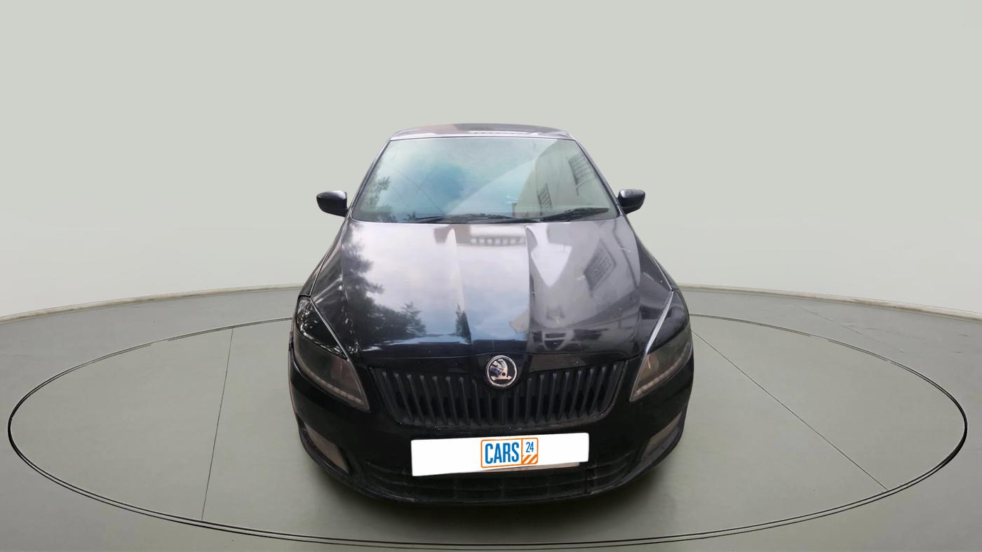2014 Skoda Rapid ELEGANCE 1.6 TDI CR MT, Diesel, Manual, 1,03,485 km, exterior