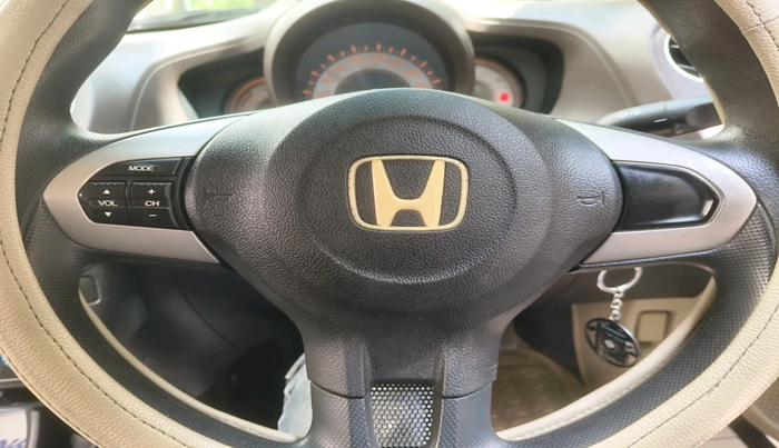 2013 Honda Brio S MT, Petrol, Manual, 1,04,587 km, interior