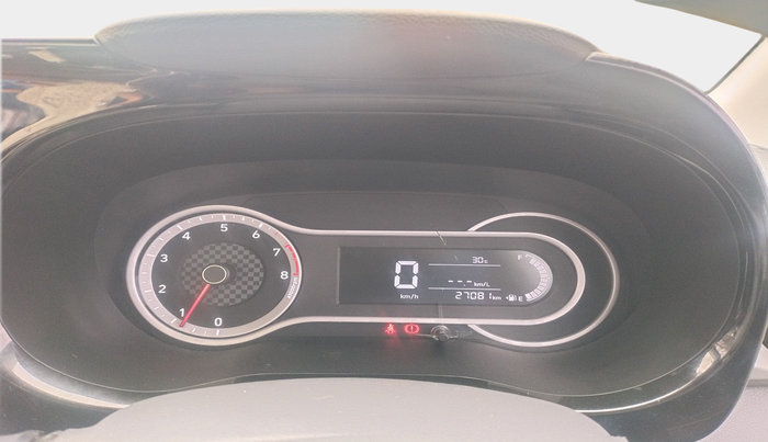 2022 Hyundai GRAND I10 NIOS SPORTZ 1.2 KAPPA VTVT, Petrol, Manual, 27,081 km, interior
