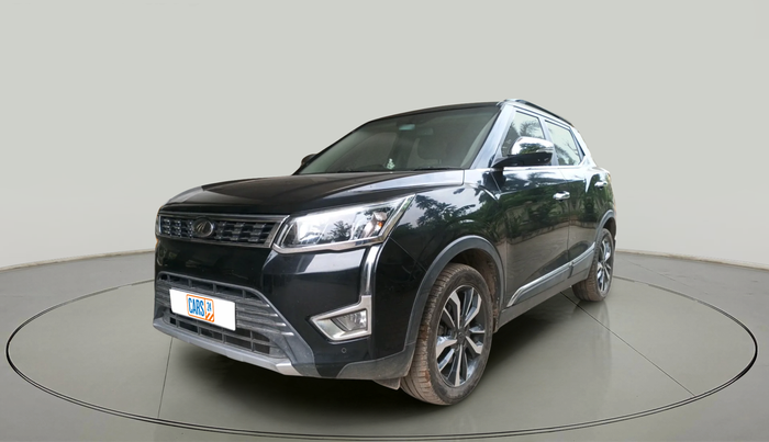 2021 Mahindra XUV300 W8 (O) 1.5 DIESEL, Diesel, Manual, 71,506 km, exterior