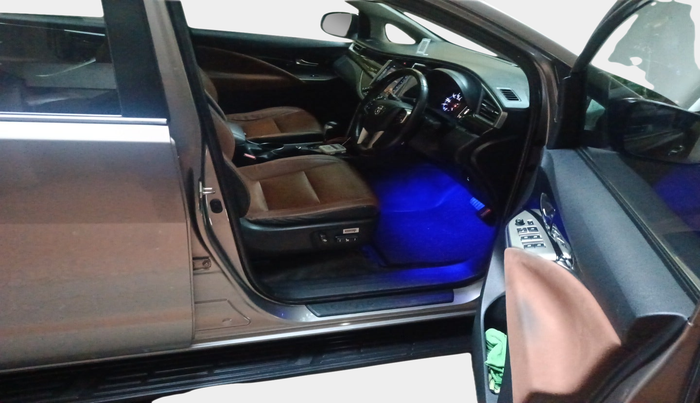 2018 Toyota Innova Crysta 2.8 ZX AT 7 STR, Diesel, Automatic, 1,11,154 km, interior