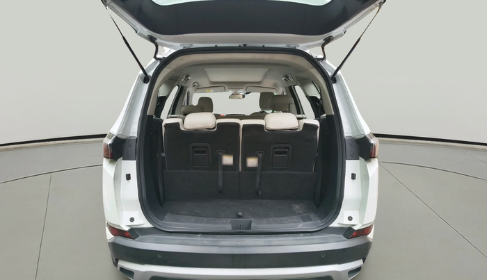 2021 Tata Safari XZ PLUS GOLD 6 S, Diesel, Manual, 39,461 km, exterior