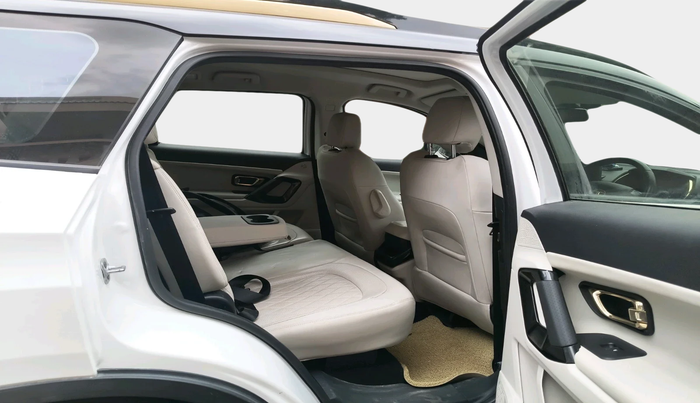 2021 Tata Safari XZ PLUS GOLD 6 S, Diesel, Manual, 39,461 km, interior