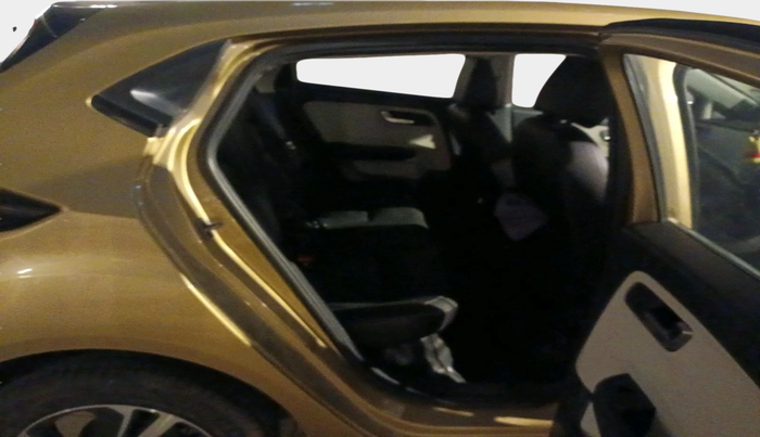 2021 Tata ALTROZ XZ PLUS PETROL, Petrol, Manual, 21,105 km, interior