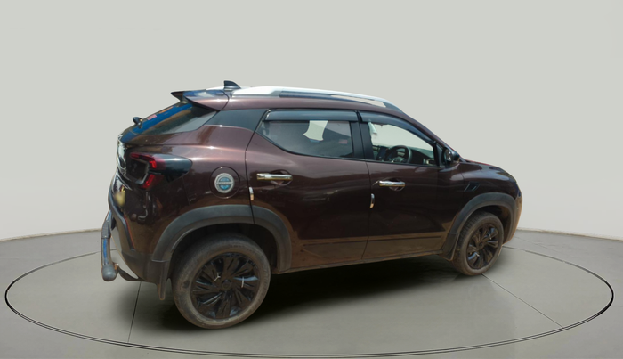 2022 Renault Kiger RXT MT, Petrol, Manual, 18,477 km, exterior
